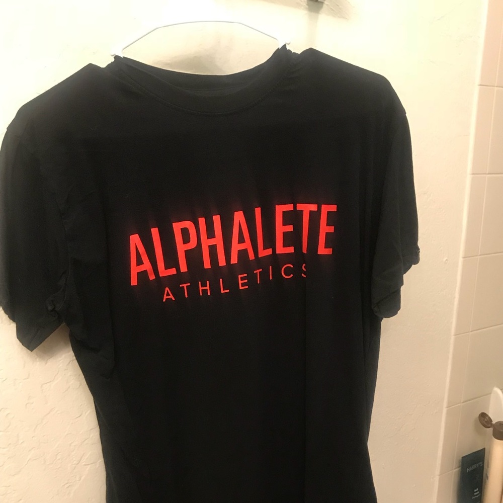 Alphalete decal shirt